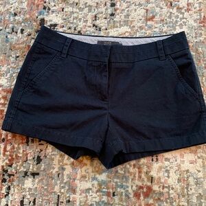 𝅺3-$30 J  Crew size 2 navy blue chino shorts